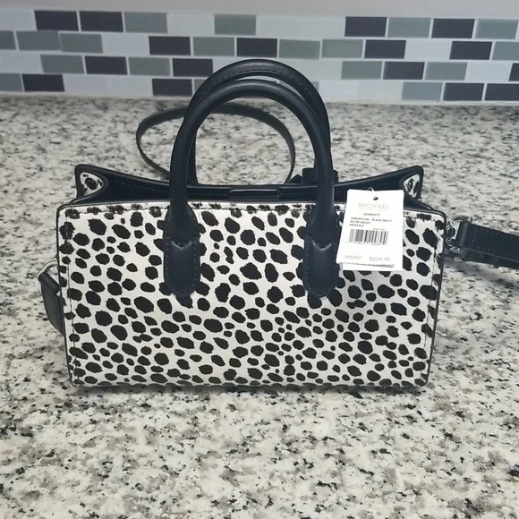 MICHAEL KORS XTRA SMALL CHEETAH PRINT CALF HAIR AND LEATHER CROSSBODY BAG - Picture 2 of 5